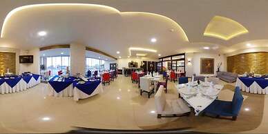 Hotel Varuna