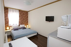Sunset Apartments