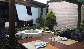Hotel Ladera