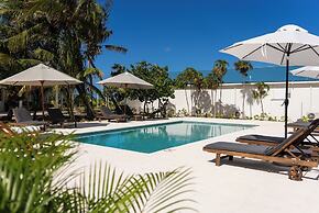 Pelican Beach Hotel