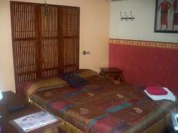 Ad Cyber Hotel