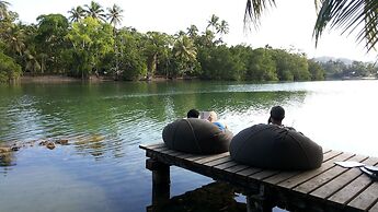 Lagoon Gardens