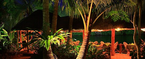 Lagoon Gardens