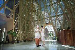 Ananta Legian Hotel