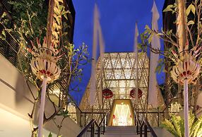 Ananta Legian Hotel