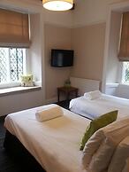 Thornbury Lodge
