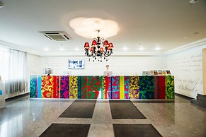Matreshka Plaza