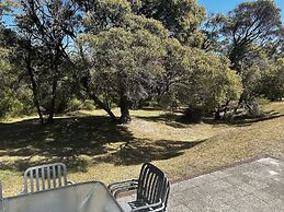 Emu Beach Chalets
