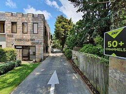 Fitzherbert Castle Motel