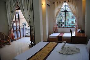 Sunny B Hotel