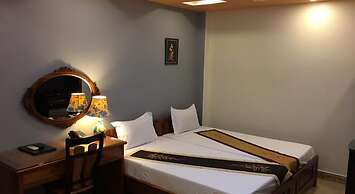 Sunny B Hotel