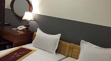 Sunny B Hotel