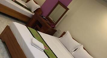 Sunny B Hotel