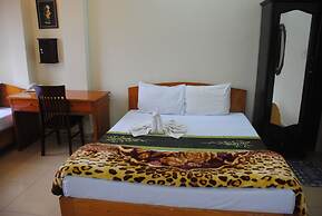 Sunny B Hotel