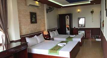 Sunny B Hotel