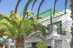 Club Del Carmen