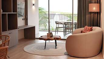 Dolphin Suites & Wellness Curacao