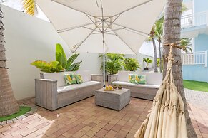 Dolphin Suites & Wellness Curacao