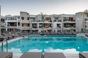 Porto Platanias Beach - Luxury Selection