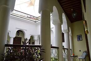 Riad Alida