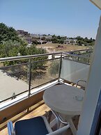 Paraschos Studios