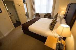 Heath Cottage Hotel