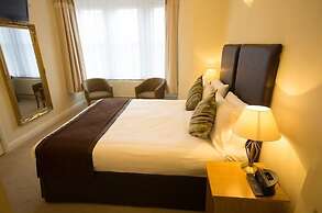 Heath Cottage Hotel