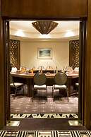 Black Mountain Leisure & Conference Hotel