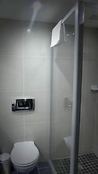 Black Mountain Leisure & Conference Hotel