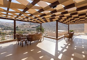 Petra Guest House