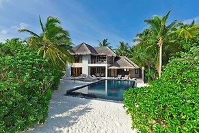 Dusit Thani Maldives
