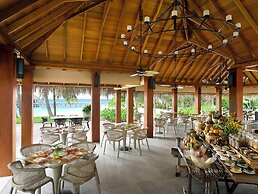 Dusit Thani Maldives