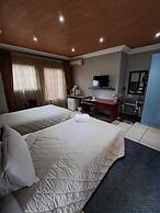 Constantia Manor Guest House