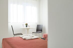 Hotel Sharing