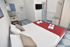 D&D Apartments