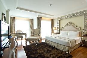 LK The Empress Pattaya