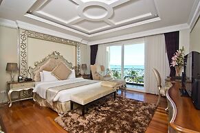 LK The Empress Pattaya