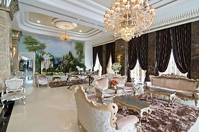 LK The Empress Pattaya