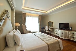 LK The Empress Pattaya