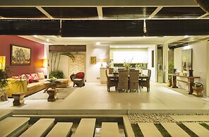 Chandra Bali Villas