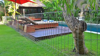Chandra Bali Villas
