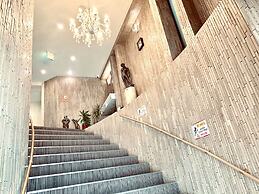Tokyo Plaza Hotel