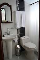 Hotel Calima Real