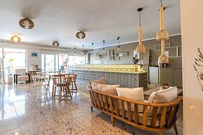 Hotel Grand Nefeli