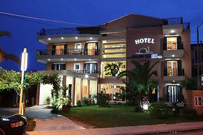 Hotel Grand Nefeli