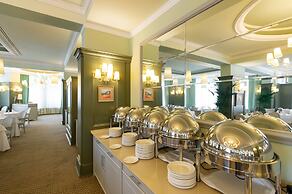 M'Istra'L Hotel & SPA
