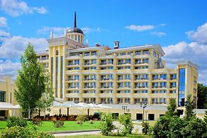 M'Istra'L Hotel & SPA