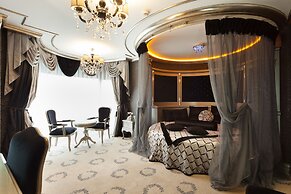 Ottomans Life Hotel S Class