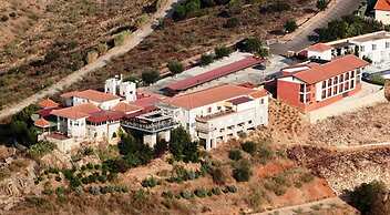 Hotel Y Apartamentos Quinto Cecilio