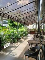 Dohera Hotel